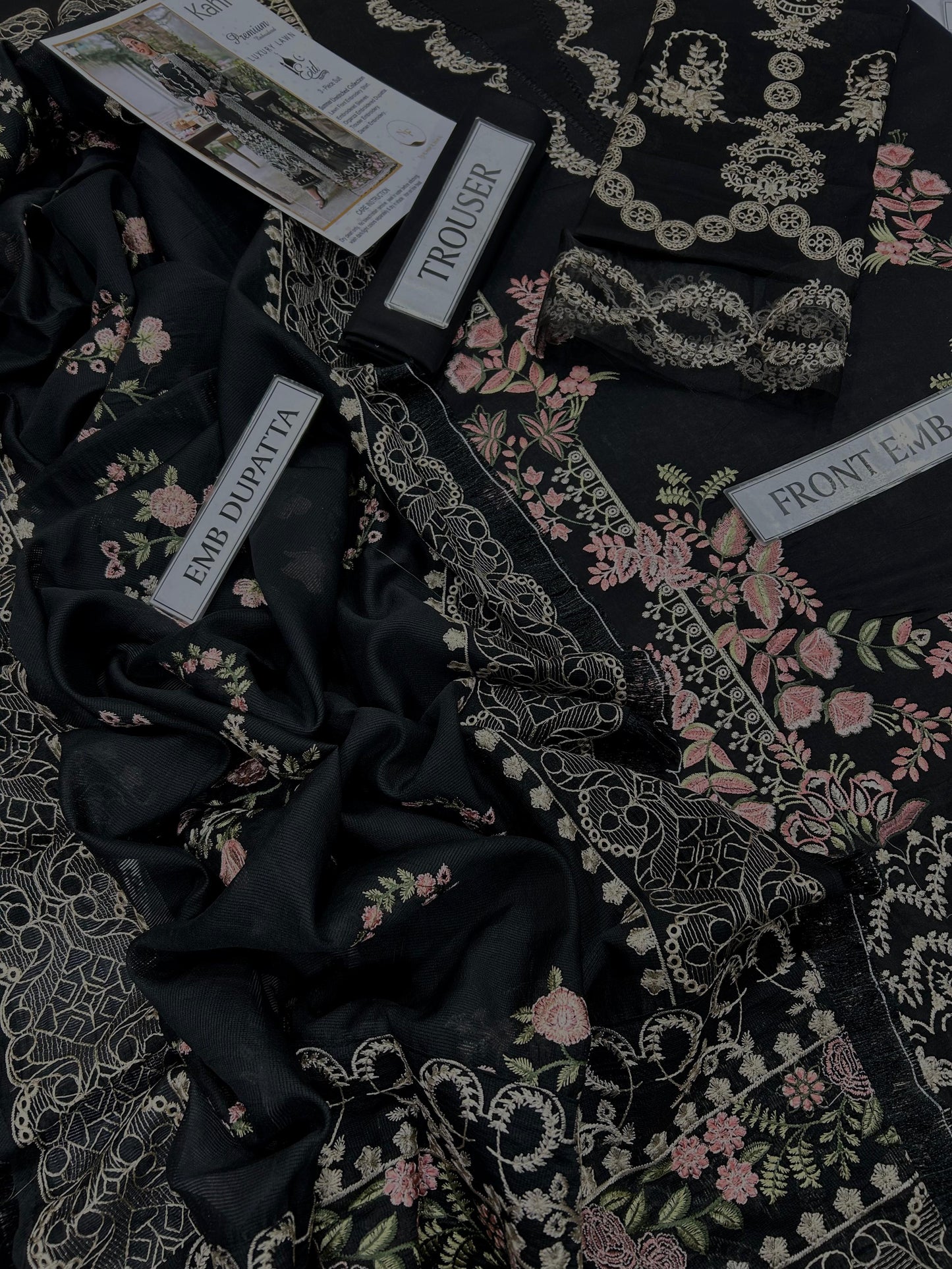 BRAND NAME* KAHF
_WEAR BY THE GORGEOUS ACTRESS_ *KINZA HASHMI