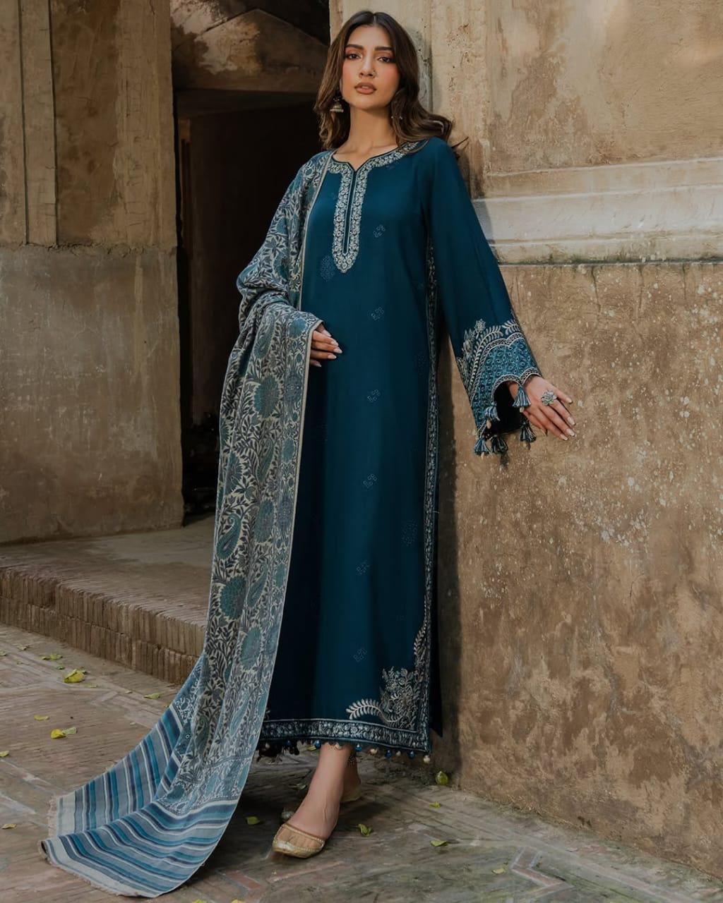 *NEW ARRIVAL'S SUMMER LAWN COLLECTION 2026*✨
BRAND NAME* IZEL
_WEAR BY THE GORGEOUS ACTRESS